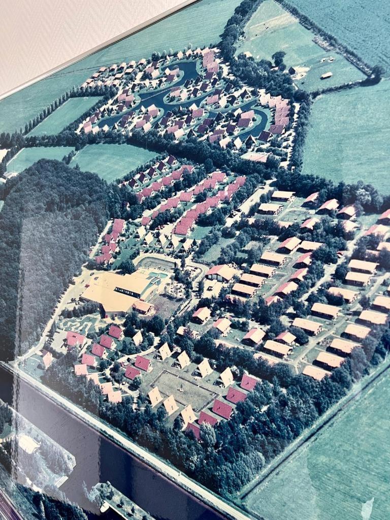 Het Familie Boshuisje - Vakantiewoning Op Prachtig Park Met Veel Faciliteiten Inc Ligbad Gramsbergen Extérieur photo