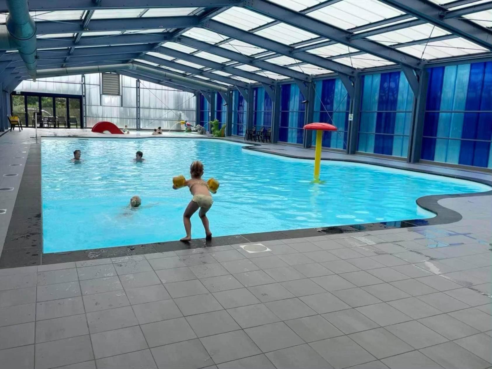 Het Familie Boshuisje - Vakantiewoning Op Prachtig Park Met Veel Faciliteiten Inc Ligbad Gramsbergen Extérieur photo